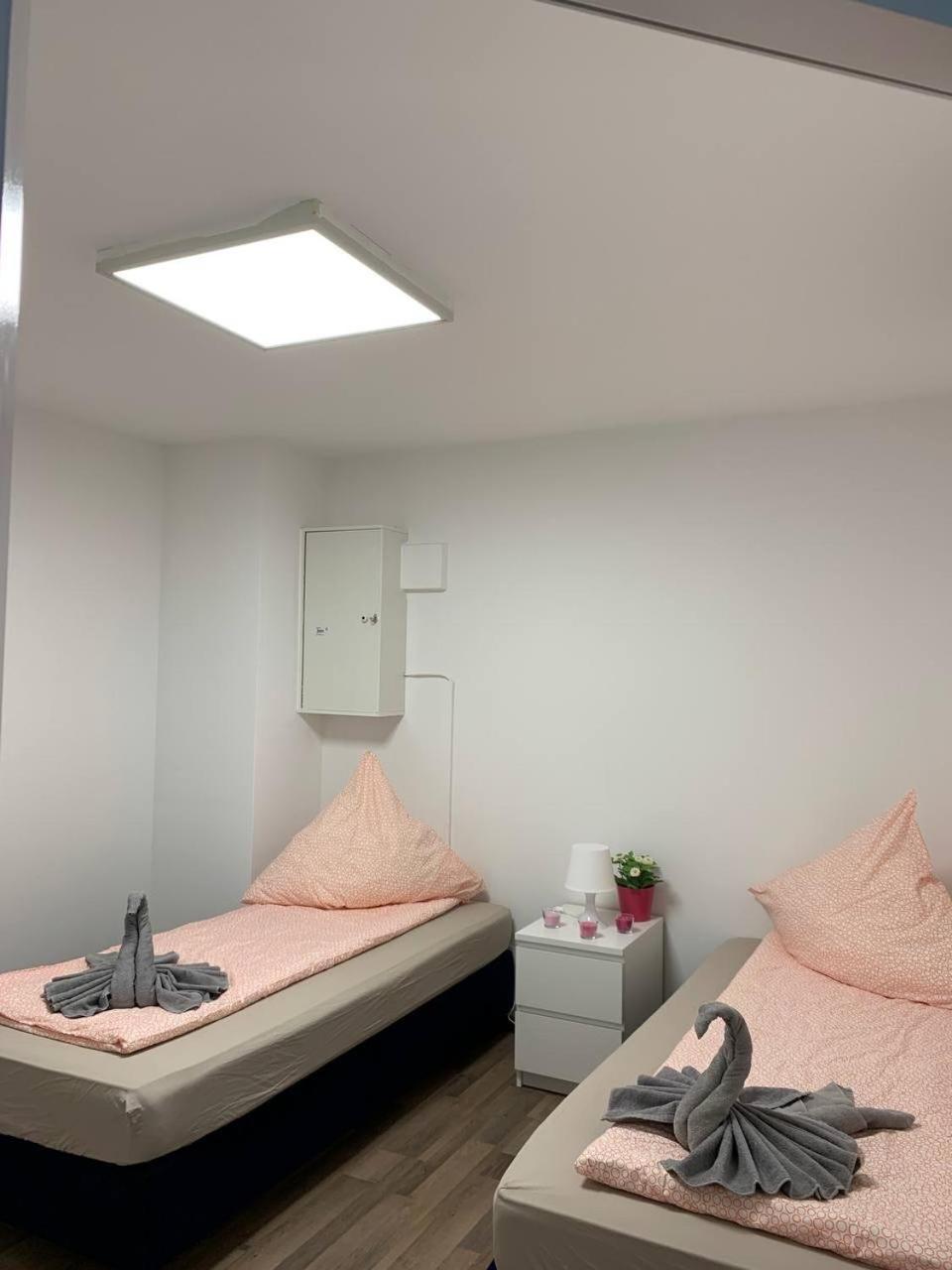Central Private Rooms In Popular Neighborhood! Cologne Exterior photo